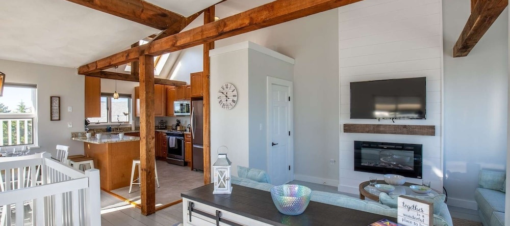 Sea Love Beach House, Newburyport — photo 1