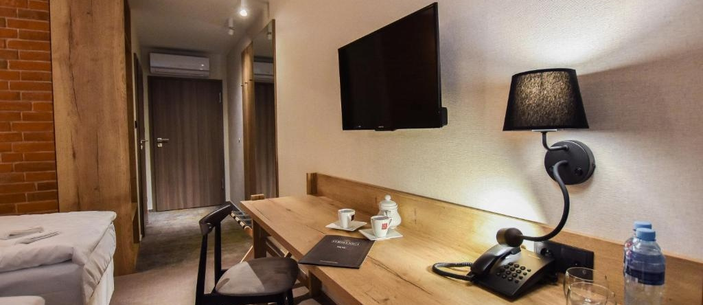 Hotel I Restauracja Strzelnica, 斯塔罗加德-格但斯基 — 照片 1