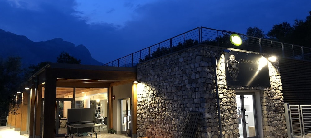 Chalet Resort Drena, Дрена — фото 1