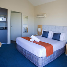 Corrigans Cove Apartment, Batehaven — photo 2