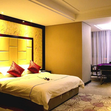 Huangguan Business Hotel, Синьян — фото 3
