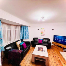 Gorgeous Cosy Home 2 Miles From Heathrow Airport, Ashford — photo 3