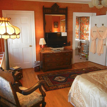 Melange Bed and Breakfast, Hendersonville — photo 2