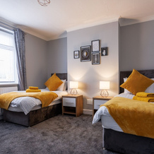 Bedlington - House - Sleeps 3 - Parking - Garden, Бедлингтон — фото 2