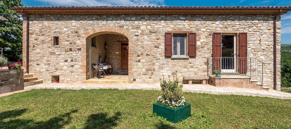Secluded Apartment in Pennabili with Whirlpool, Pennabilli — photo 1