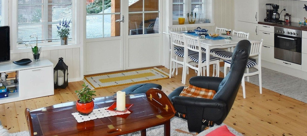 6 Person Holiday Home In Stryn, Хорниндал — фото 1