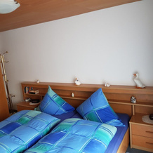 Comfortable apartment with balcony, you can't sit closer to the Moeselriver, 阿尔夫 — 照片 3