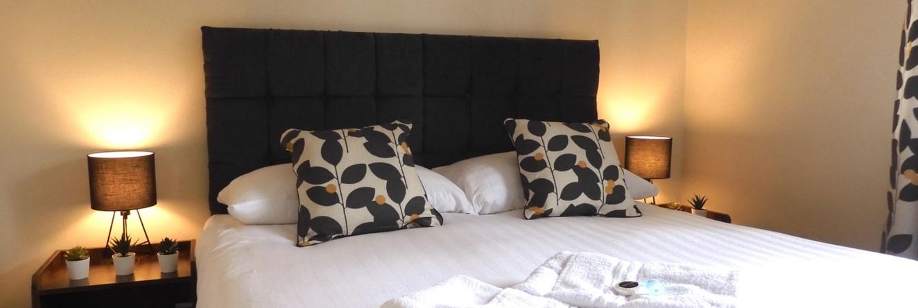 Lion House Chester - Very Near Zoo Ideal for City - Sleeps Up to 7, Chester — photo 1