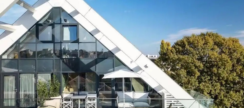 Phoenix Aparthotel, Галати — фото 1