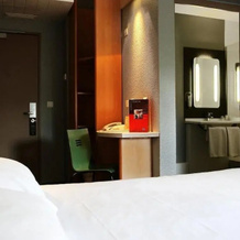 Ibis Orange Centre Échangeur A7 A9, Оранж — фото 5