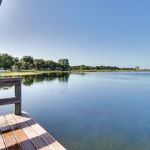 Lakefront Tavares Home w/ Deck, Patio & Dock!, 多拉山 — 照片 5