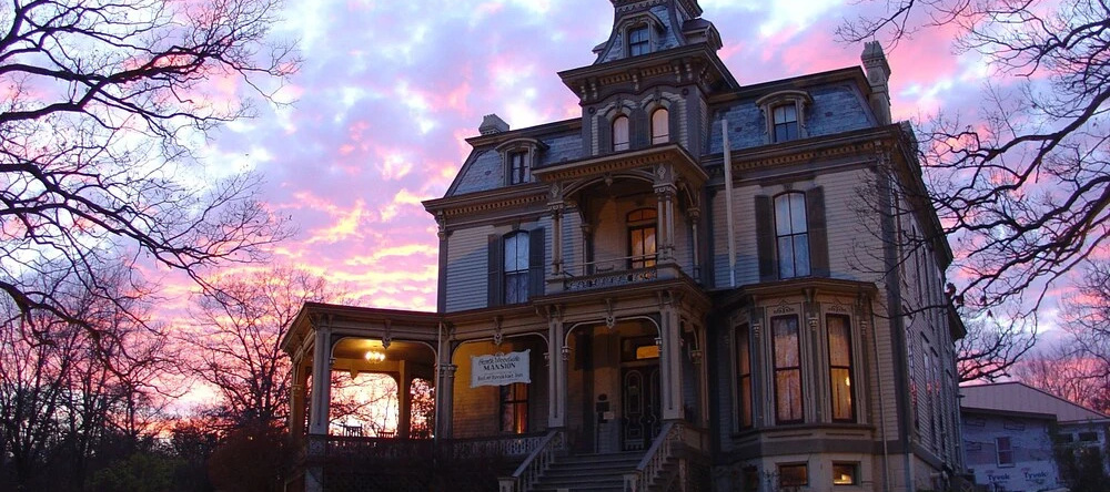 Garth Woodside Mansion B&B, Palmyra — photo 1