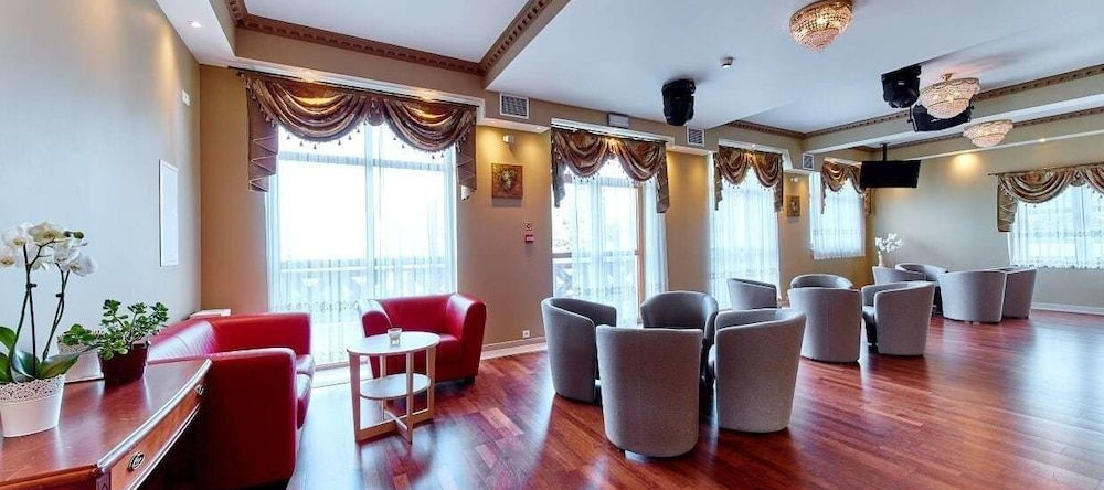 Kinga Hotel Wellness, Чорштын — фото 1