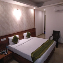 OYO 14163 Comforts Inn, 德拉拉卡特 — 照片 4
