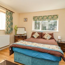 1 Pines Farm Cottages, 塔德卡斯特 — 照片 5
