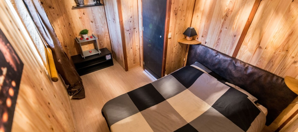 Le Chalet Porte Bonheur, Везенобрес — фото 1