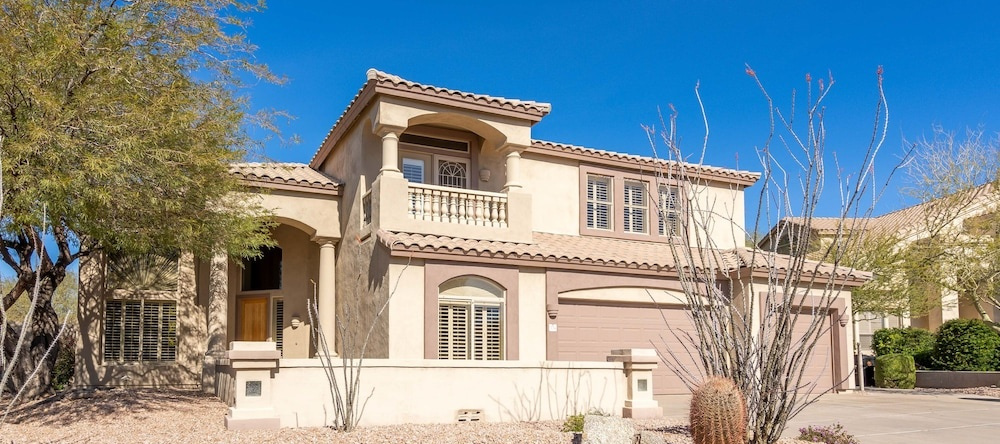 Las Sendas Desert Oasis Home 6 Bedrooms 3.5 Bathrooms Home, Меса — фото 1