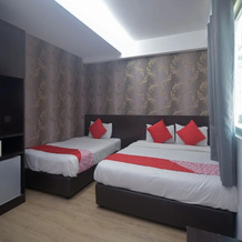 Oyo 44052 Seven Hotel, Simpang Ampat — photo 4
