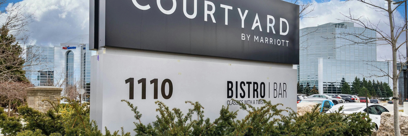 Courtyard By Marriott Burlington, Берлингтон — фото 1