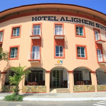 Real Aligheri, Уатулько — фото 2