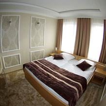 Hotel Pod Złotą Koroną, 奥波莱 — 照片 2
