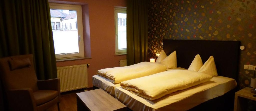 Zum Kronprinzen, Weyher — photo 1