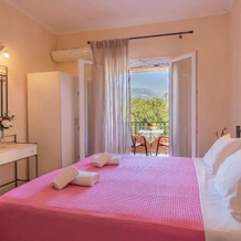Ziogas Luxury Apartment's, Dassia — photo 4