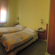 Hotel La Candela, Imola — photo 2