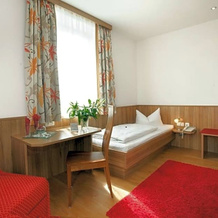 Hotel Drei Löwen, 达豪 — 照片 3