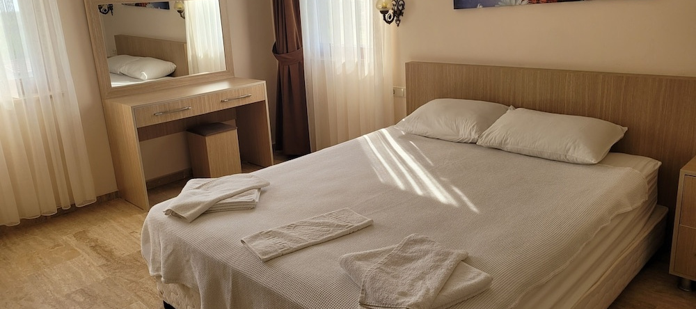 Oasis Apart Hotel, Ортаджа — фото 1