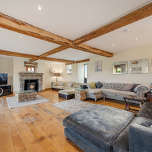 5-bed Retreat, Sleeps 12 in Harrogate With Hot Tub, Birstwith — photo 5