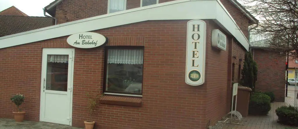 Hotel am Bahnhof, Schortens — photo 1