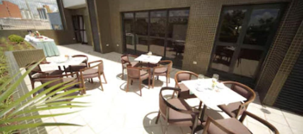 Novo Vernon Hotel, 皮尼亚斯 — 照片 1