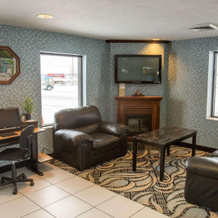 Quality Inn & Suites Big Rapids Near University, Биг Рэпидс — фото 2