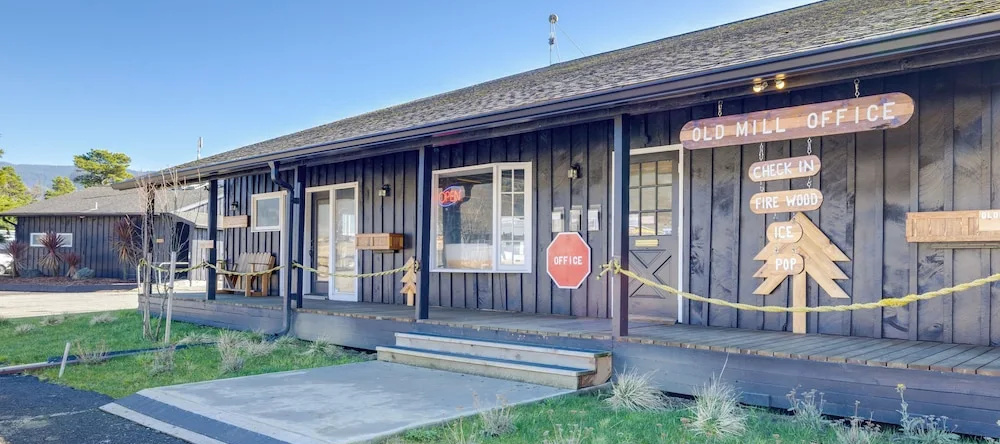 Roam Tillamook, Garibaldi — photo 1