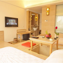 Zhongshan Hot Spring Resort, 中山 — 照片 2