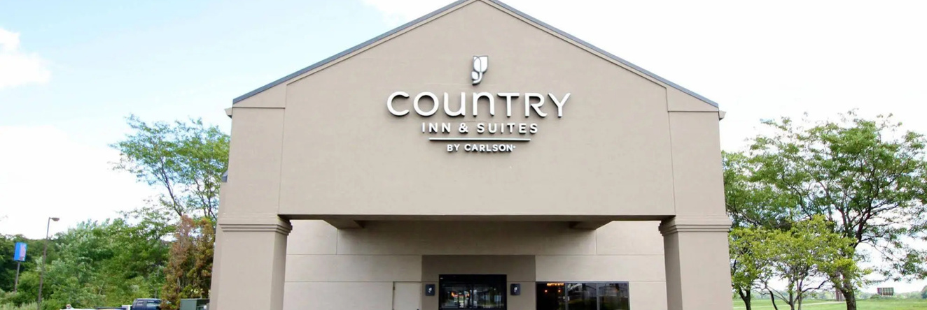 Country Inn & Suites by Radisson, Sandusky South, OH, Milan — photo 1