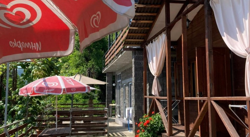 Otdykh u Zaura Mini hotel, Gagra — photo 1