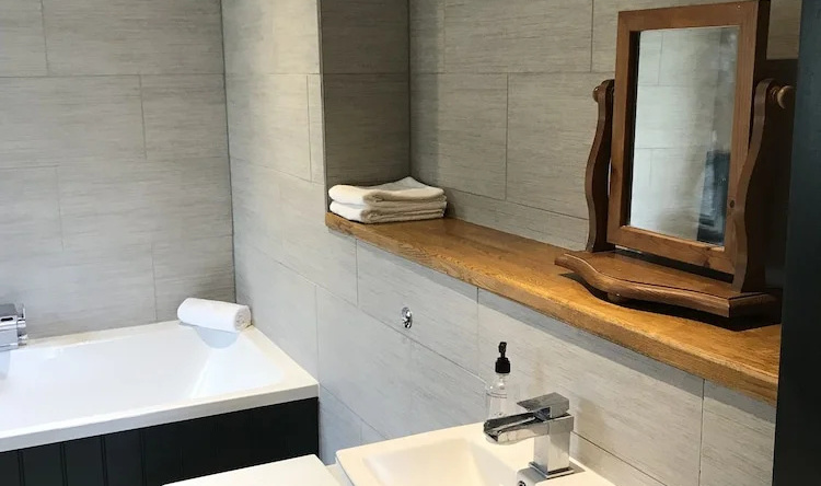 The Angel Inn Heytesbury, 海茨伯里 — 照片 1