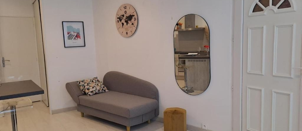 Les Arcades Studio Coeur de Ville, Cholet, Wi-fi, Netflix, Canal+, 绍莱 — 照片 1