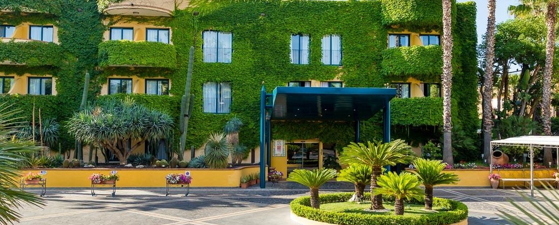 Hotel Caesar Palace, 贾尔迪尼-纳克索斯 — 照片 1