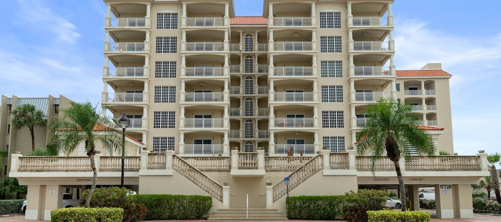 La Vistana 703 by Distinctive Beach Rentals, 雷丁顿海岸 — 照片 1