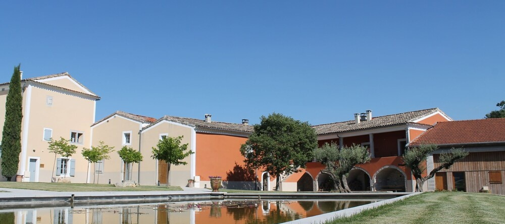 Domaine de Ceyrac - Chambres d'hôtes, 孔凯拉克 — 照片 1