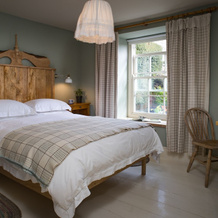 Nantgwynfaen Organic Farm B&B Wales, Llandyfriog — фото 5