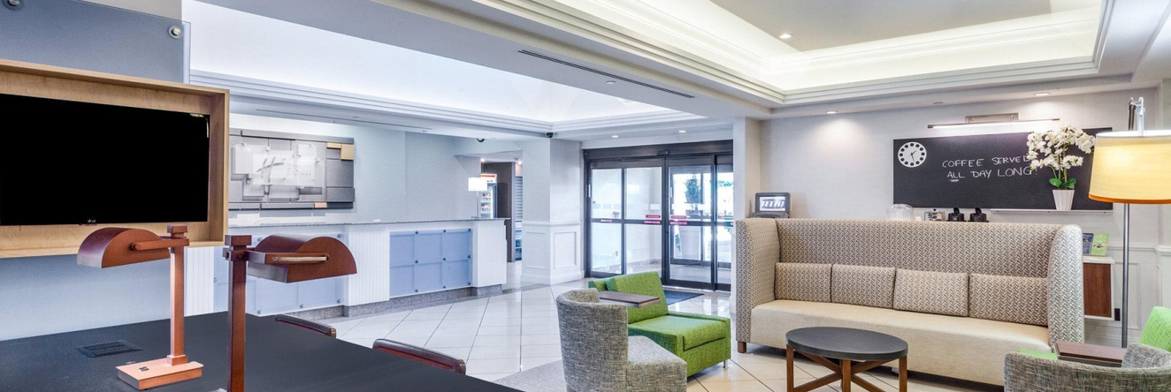 Holiday Inn Express Hauppauge-Long Island, 哈帕克 — 照片 1