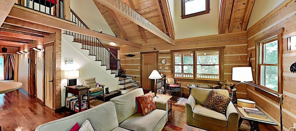 90presow 3 Bedroom Cabin, 德鲁伊德山 — 照片 1