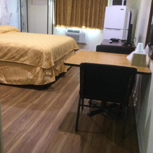 Americas Express Inn Rocky Mount, 落基山城 — 照片 5