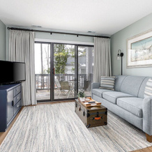 The Shores Lake View Condo Unit 5689, 阿克米 — 照片 3