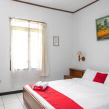 RedDoorz @ Hotel Damanaka Pangalengan, Soreang — photo 3