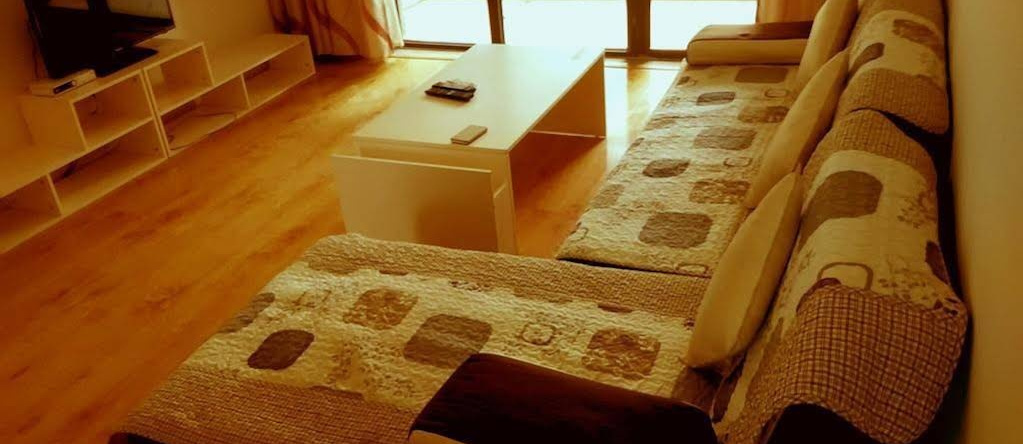 Qingdao Ryan Apartment, Циндао — фото 1